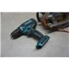 Image 3 : MAKITA CIRCULAR SAW AND CORDLESS 13MM DRILL NO BATTERY BOTH WORKING