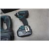 Image 2 : MAKITA CORDLESS HAMMER DRILL AND IMPACT GUN WITH 2 BATTERIES AND CHARGER - TESTED WORKING