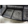 Image 3 : BLACK LEATHER LOOK LOVESEAT