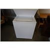 Image 3 : WHITE STACKER WASHER DRYER