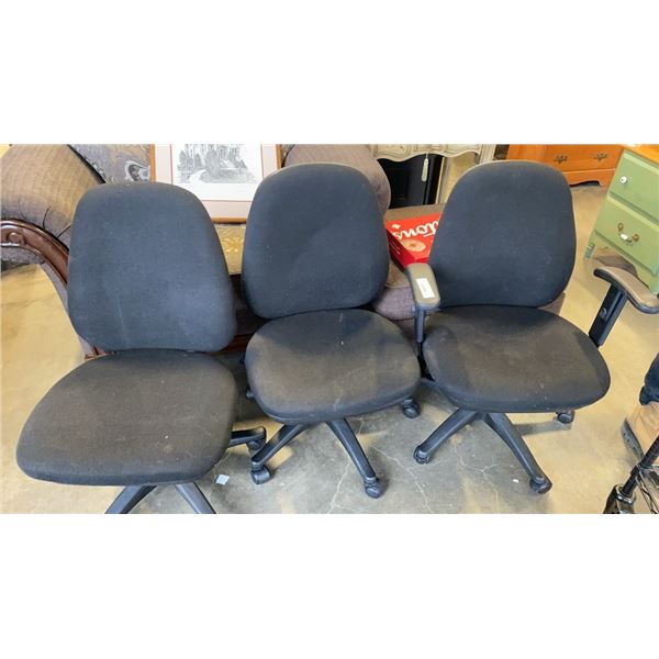 3 GAS LIFT OFFICE CHAIRS