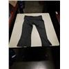 Image 10 : LOT OF LULULEMON CLOTHING