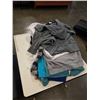 Image 1 : 10 HOODIES, SIZE SMALL, LARGE AND XL