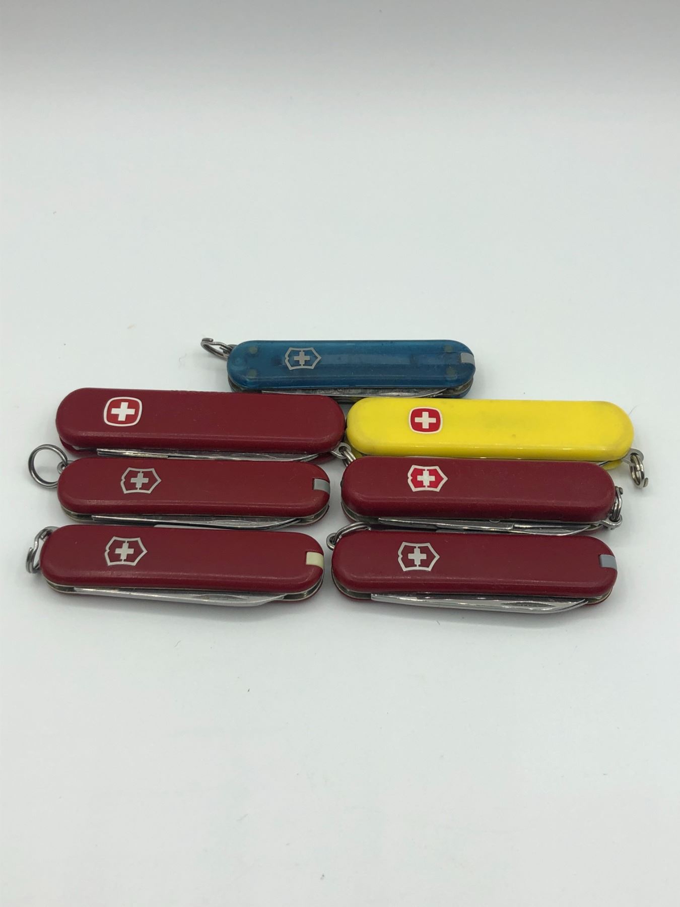 7 Mini Swiss Army Knives