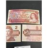 Image 2 : Lot of 3 $2 Canadian Bills