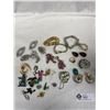 Image 7 : Collectible Lot of Vintage Jewellery
