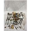 Image 1 : Collectible Lot of Old Jewellery, Spoons, Etc.