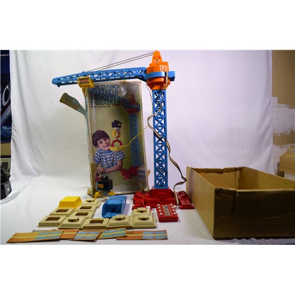 SEARS Giant Crane ~27"