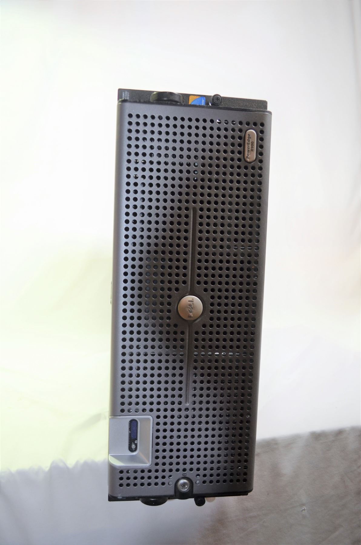 Dell Power Edge R900 Server