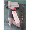 Image 1 : Porter Cable 1/4" Pneumatic Narrow Crown Stapler Model HS100A