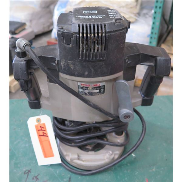 Porter Cable Speedmatic Variable Speed Plunge Router Model 7539