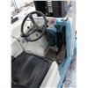Image 5 : Tennant 8300 Floor Scrubbing Machine