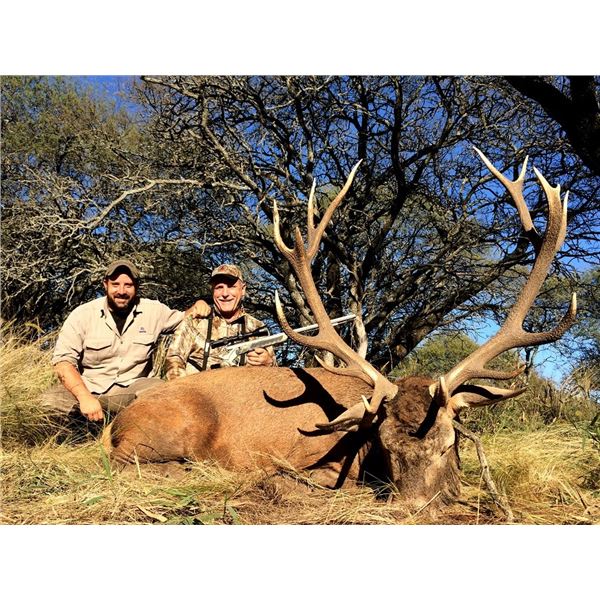 La Pampa, Argentina 7 day rifle free range Red Stag Hunt for one hunter. Hunt Valid "March 1 -May 30
