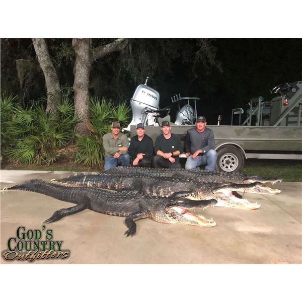Two day Gator/ Hog Hunt combo fully guided for 1 hunter and 1 nonhunter in San Mateo, Florida. Gator