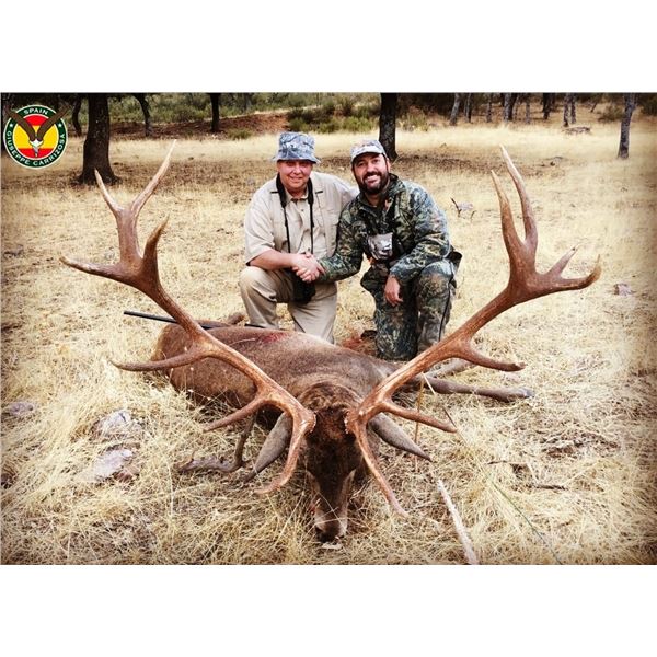 4-day hunt in Spain for Iberian Red deer for one hunter. Dates: 2022-2023 Donated by: Giuseppe Carri