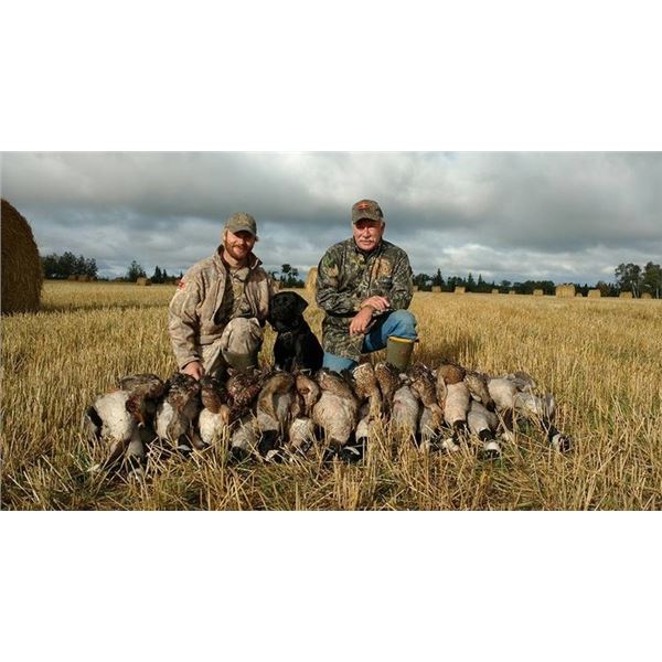 3- day Waterfowl hunt in Saskatoon, Saskatchewan with No-Fly Zone Waterfowl Outfitters for 2 hunters