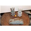 Image 1 : 2 Piggy Banks and Piggy Bank Mold