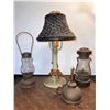 Image 1 : Lamp and Lanterns