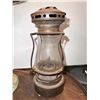 Image 4 : Lamp and Lanterns