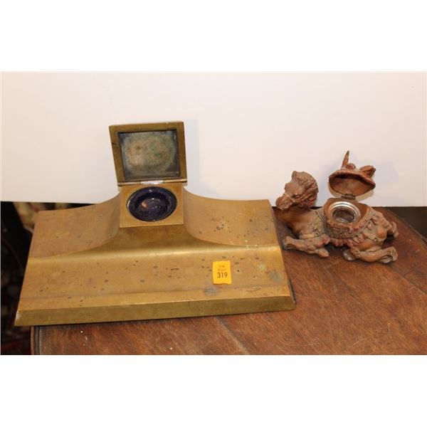 2 Inkwells