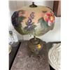 Image 1 : Reverse Painted Puffy Lamp