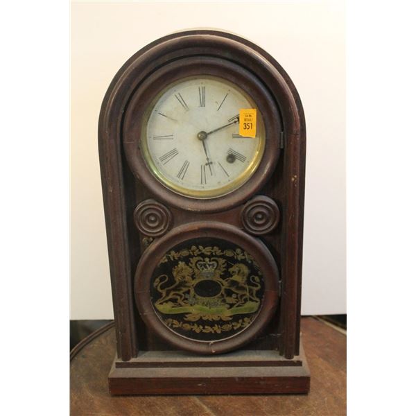Ingraham Figure 8 Shelf Clock