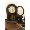 Image 3 : Ingraham Figure 8 Shelf Clock