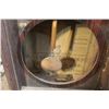 Image 4 : Ingraham Figure 8 Shelf Clock