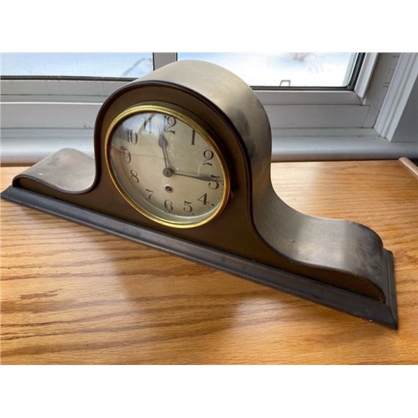 Mid-Century Modern Mantel Clock