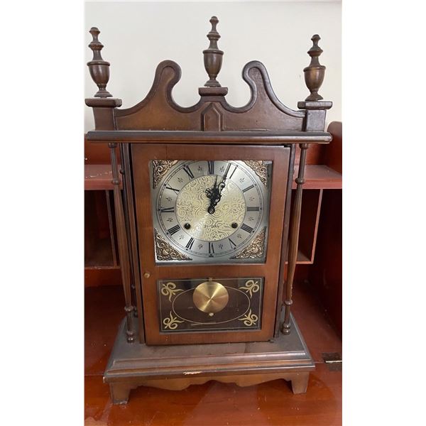 Shelf Clock