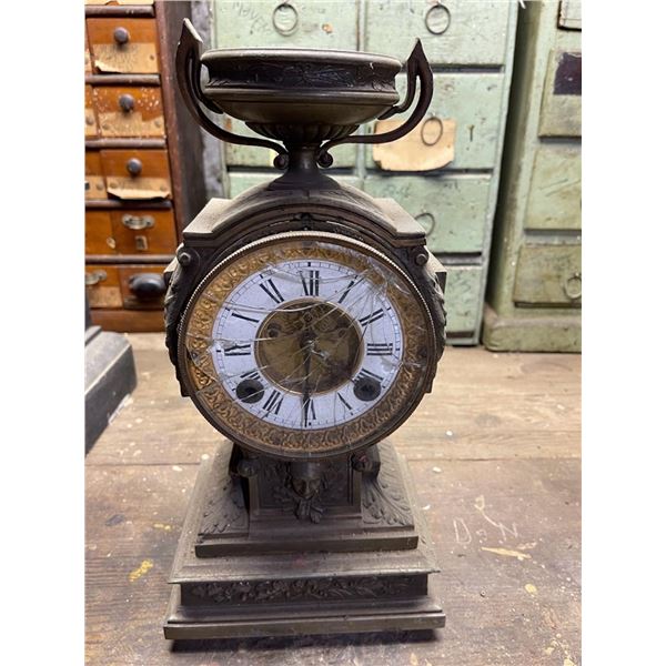 New Haven Mantel Clock