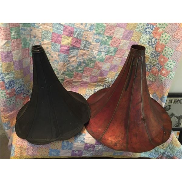 2 Morning Glory Phonograph Horns