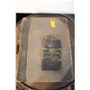 Image 1 : Abraham Lincoln Book with mini Memories Booklet