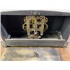 Image 2 : Gilbert Mantel Clock