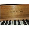 Image 2 : Story and Clark Upright Piano