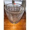 Image 3 : Cut Glass Flower Center and Vase