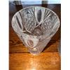 Image 5 : Cut Glass Flower Center and Vase