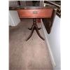 Image 3 : Mahogany Table