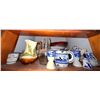 Image 1 : China and Glass Discovery Lot