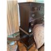 Image 2 : Mahogany Chest on Chest