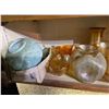 Image 3 : Depression Glass and Glass Stopper Discovery Lot