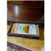 Image 2 : Mahogany Duncan Phyfe Lift Top Table