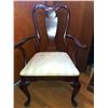 Image 3 : Mahogany Dining Room Table