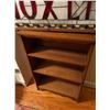 Image 1 : Bookcase
