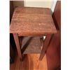 Image 1 : Mission Oak Stand