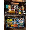 Image 2 : Hot Wheels Collection with Action Garage