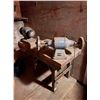 Image 1 : Workbench and Grinders