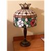 Image 1 : Arts and Crafts Style Table Lamp