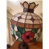 Image 2 : Arts and Crafts Style Table Lamp