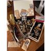 Image 1 : Button and Bead Collection